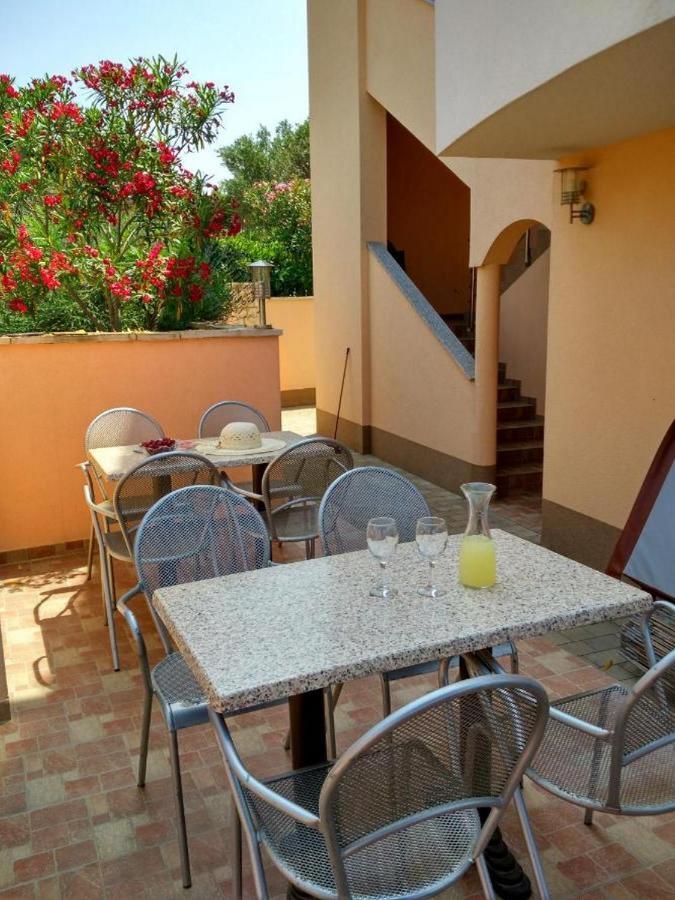 Apartments Vala Vinišće Dış mekan fotoğraf