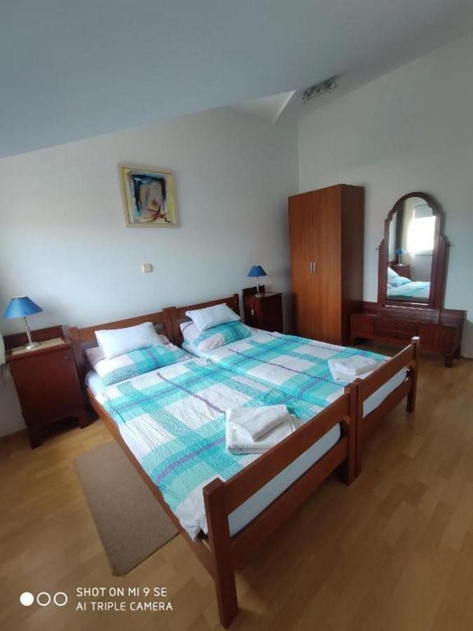 Apartments Vala Vinišće Dış mekan fotoğraf