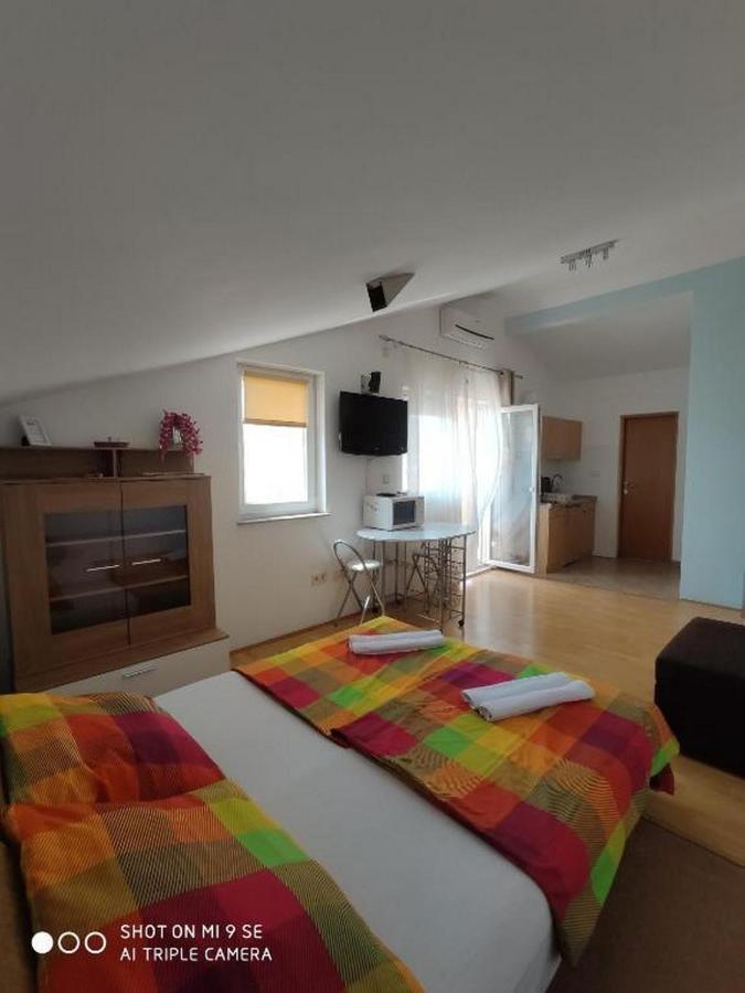 Apartments Vala Vinišće Dış mekan fotoğraf
