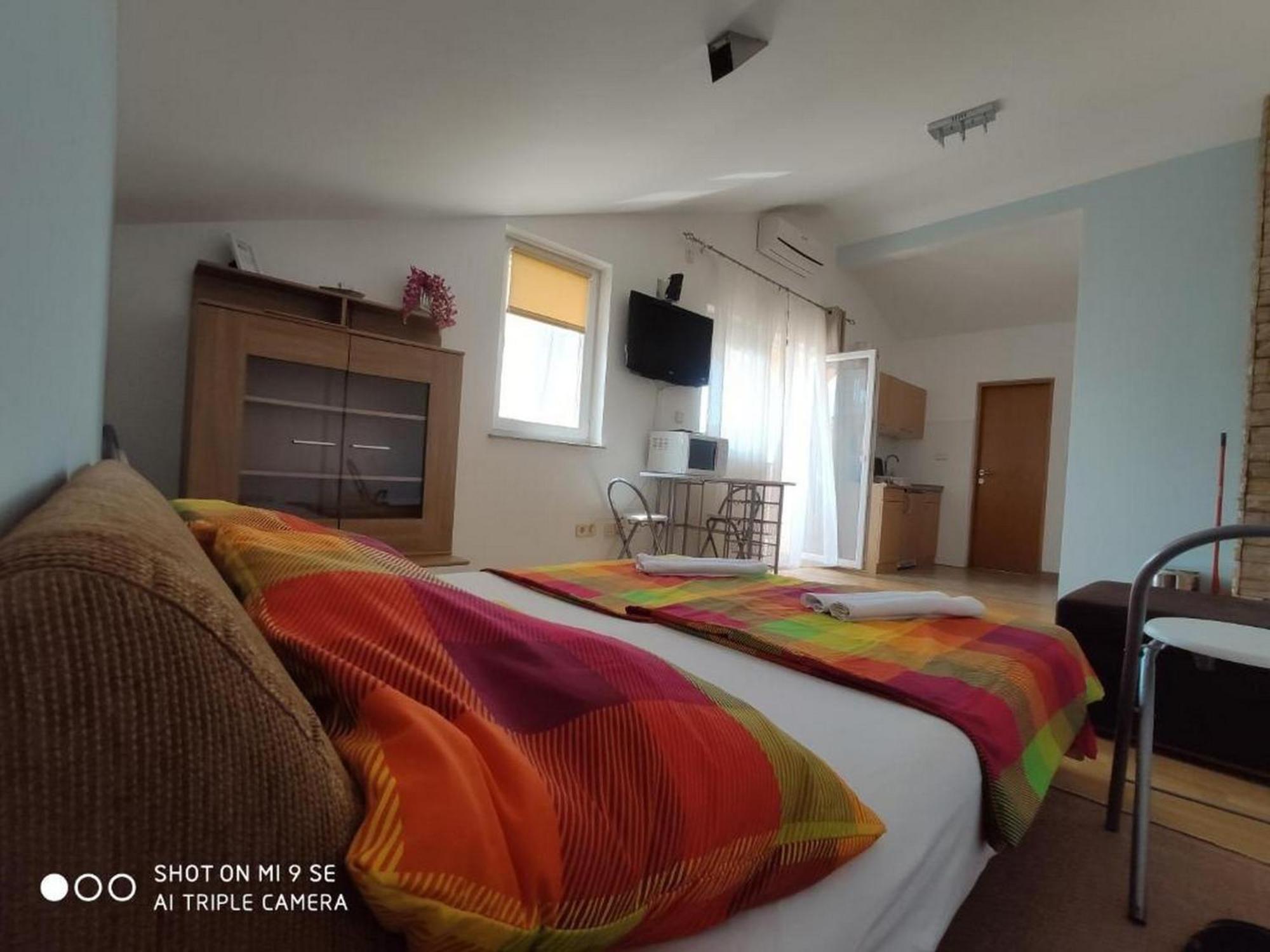 Apartments Vala Vinišće Oda fotoğraf