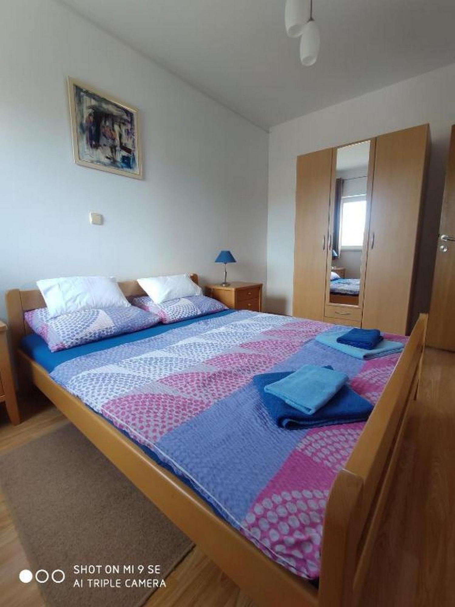 Apartments Vala Vinišće Oda fotoğraf