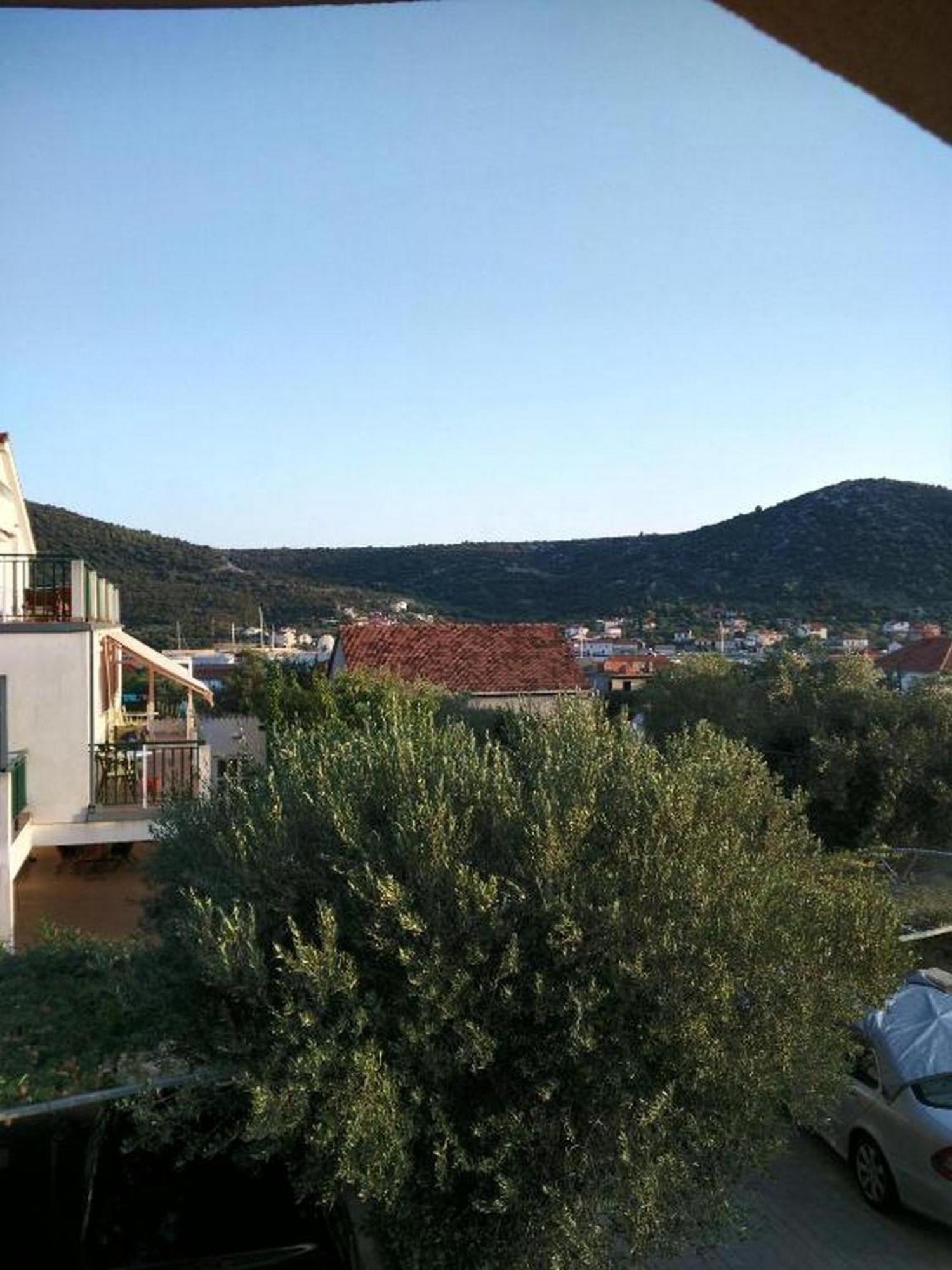 Apartments Vala Vinišće Oda fotoğraf
