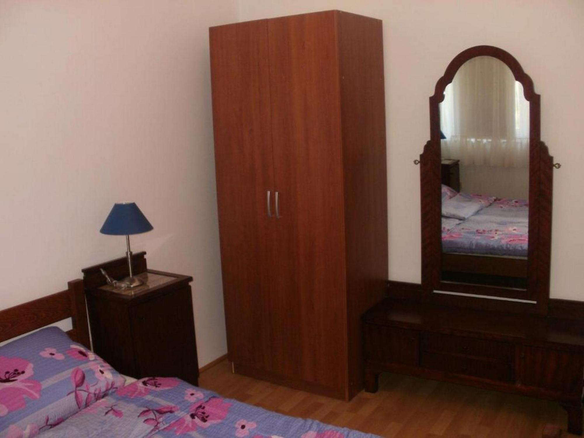 Apartments Vala Vinišće Oda fotoğraf