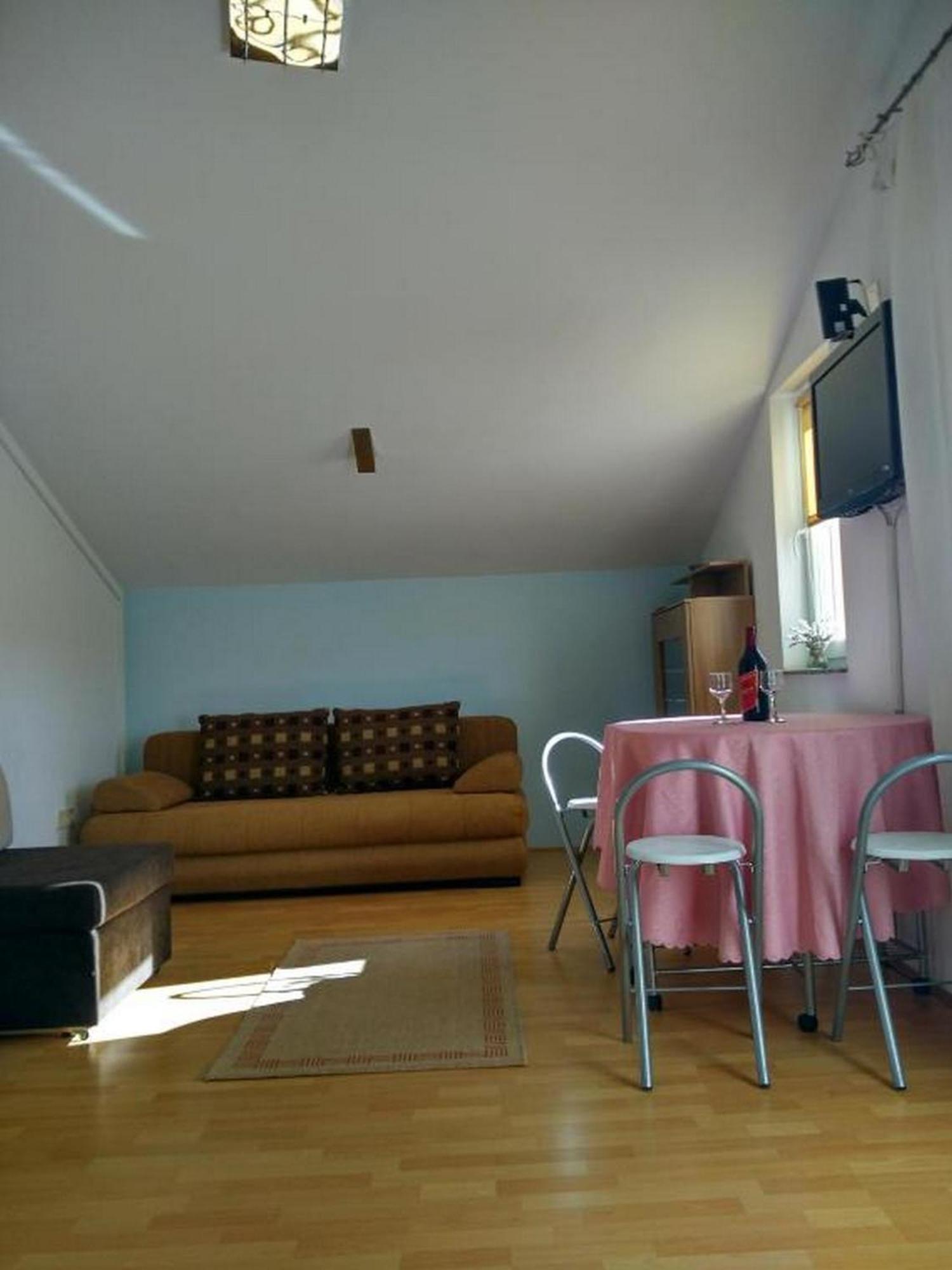Apartments Vala Vinišće Oda fotoğraf
