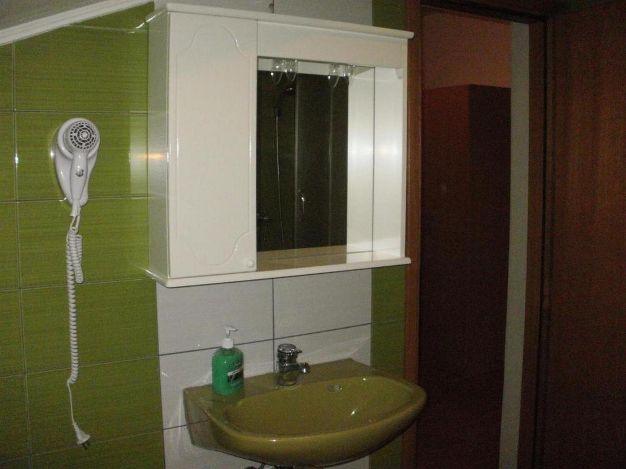 Apartments Vala Vinišće Oda fotoğraf